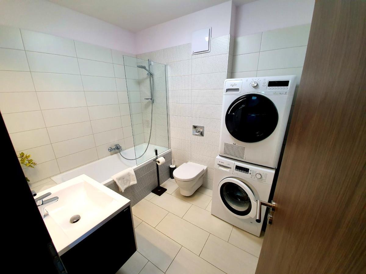 Intro Apartman Sárvár Buitenkant foto